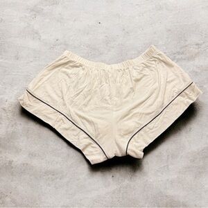 Eberjey short pijama with Black Trim size small used